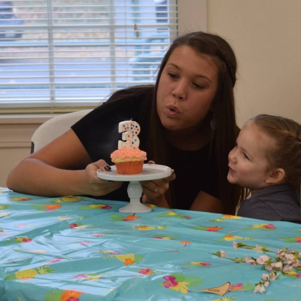 Meet your Posher, Cami